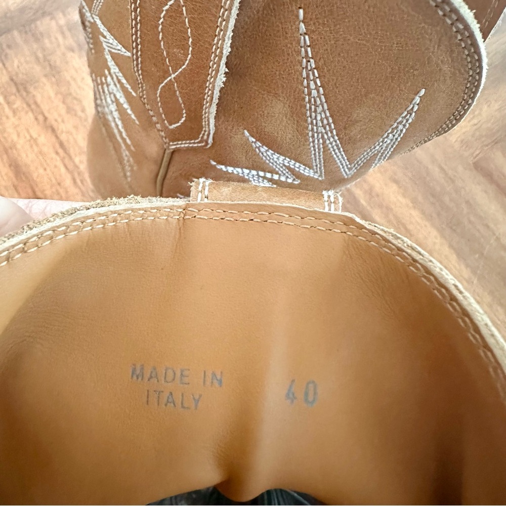 Golden Goose - Women’s low Wish Star boots in camel never worn size 40 (10US) - Picture 12 of 15